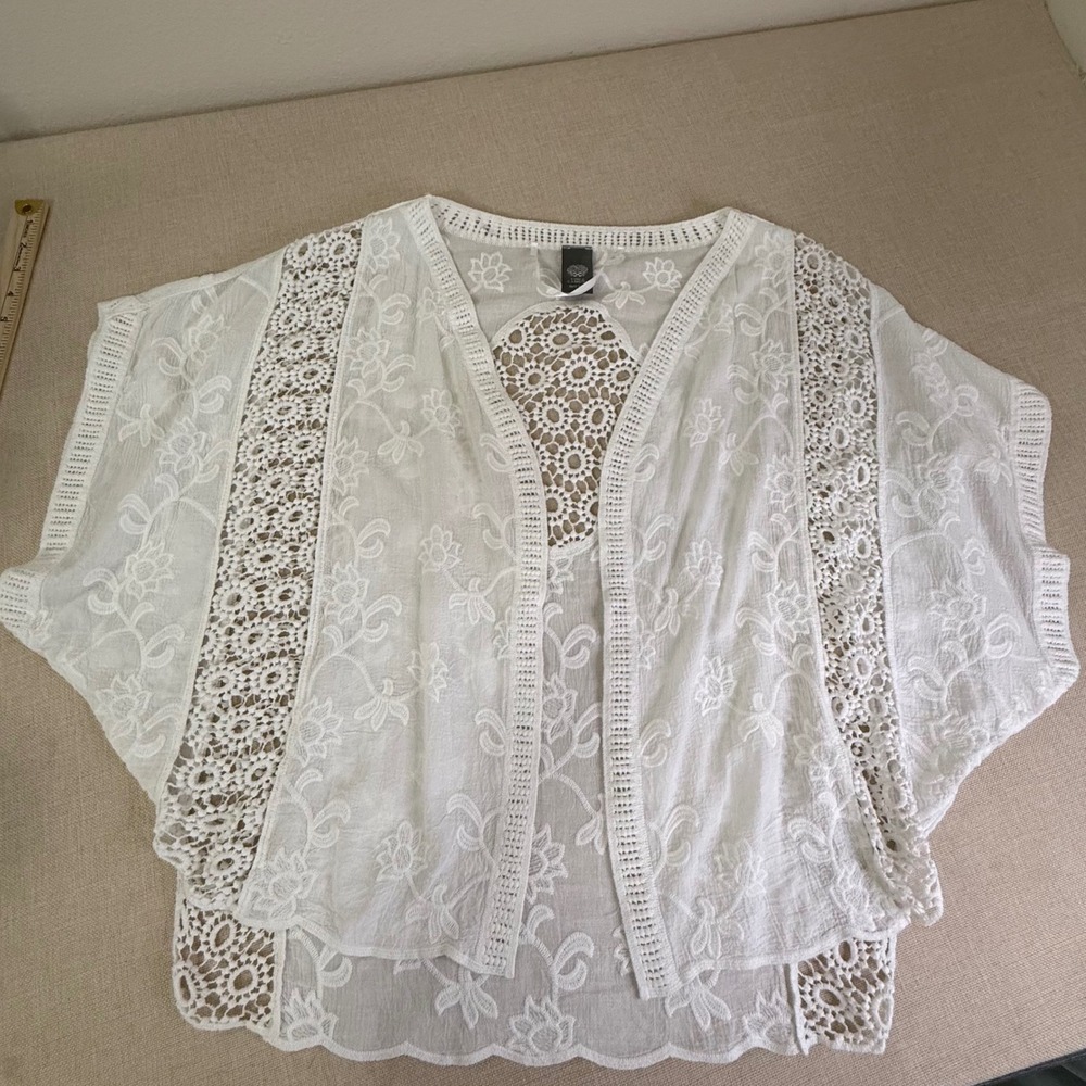 Vince Camuto White Embroidered Crochet Lace Kimono Swim Cover Up OS - Picture 4 of 10